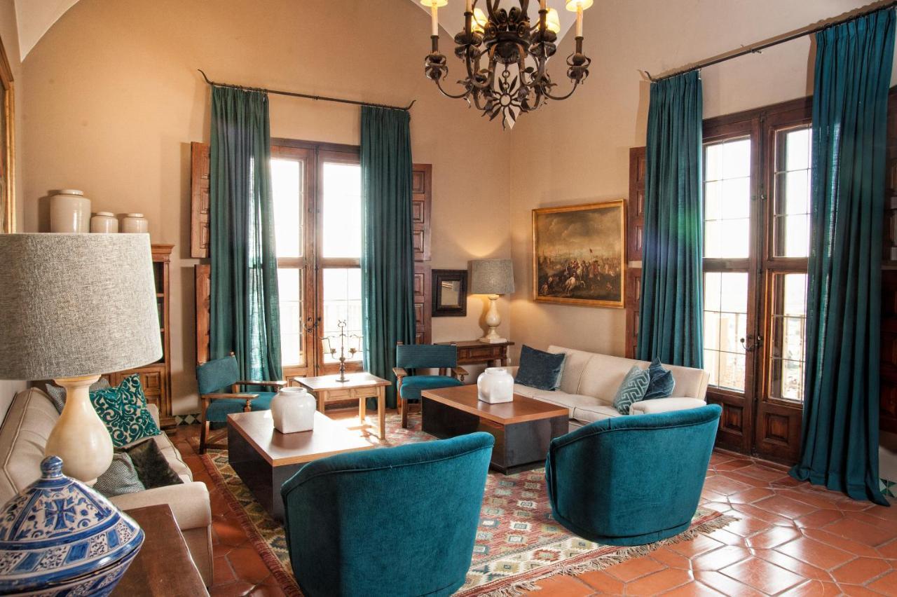 Parador De Alcaniz Exterior photo