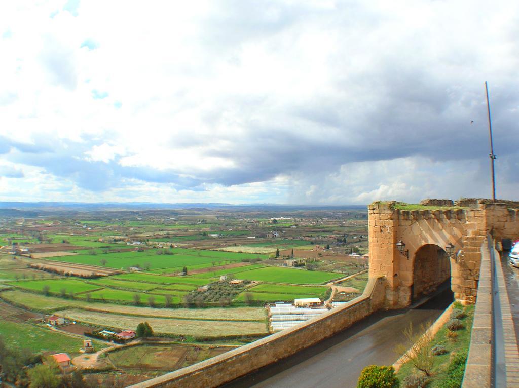 Parador De Alcaniz Exterior photo