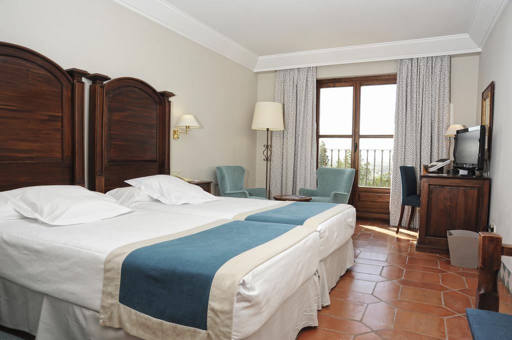 Parador De Alcaniz Exterior photo