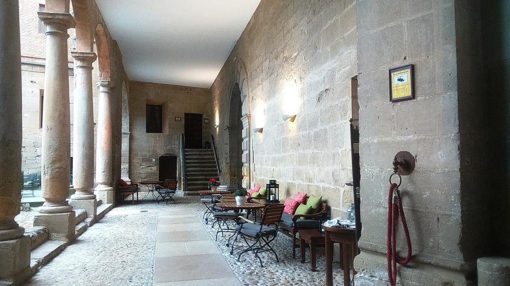 Parador De Alcaniz Exterior photo
